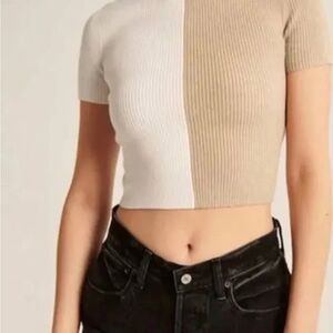 Abercrombie & Fitch Two-Tone Ribbed Tee